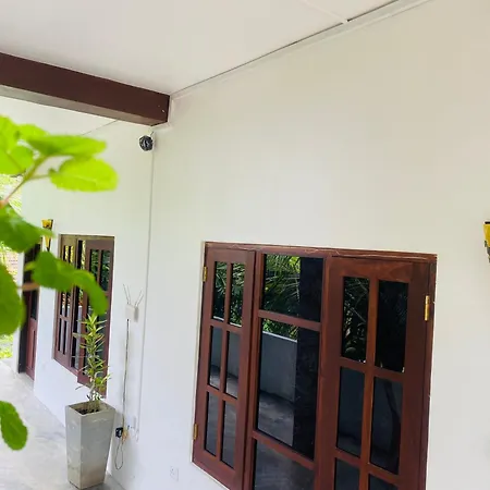 Unakuruwa Ravenala Homestay Tangalle Exterior photo